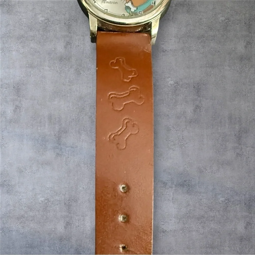 Vintage Armitron Scooby Doo Watch w/Original Brown Leather Strap/Band